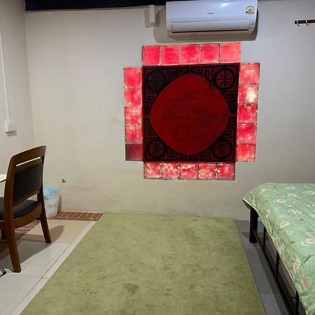 Cozy Nest Cnx Hostel Chiang Mai Exterior photo