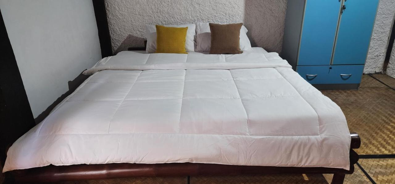 Cozy Nest Cnx Hostel Chiang Mai Exterior photo