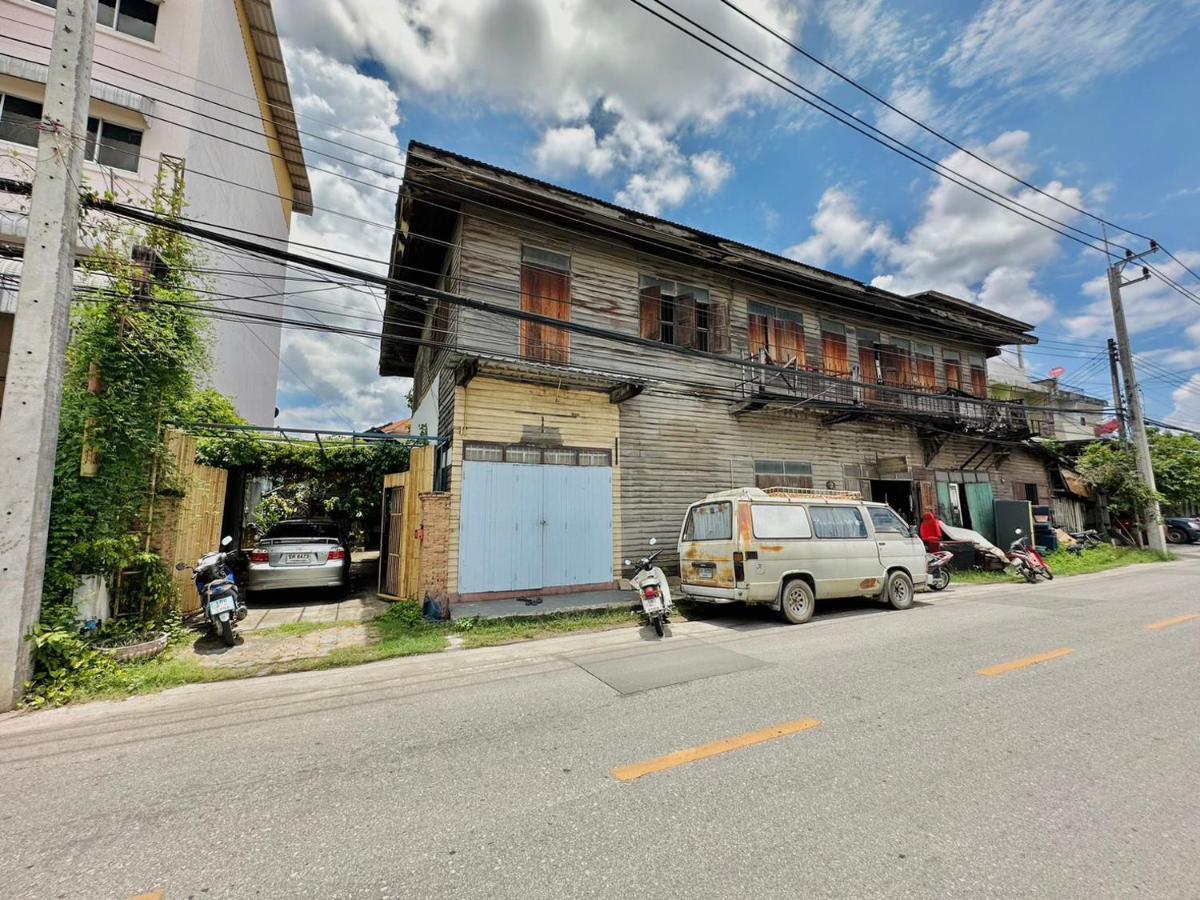 Cozy Nest Cnx Hostel Chiang Mai Exterior photo